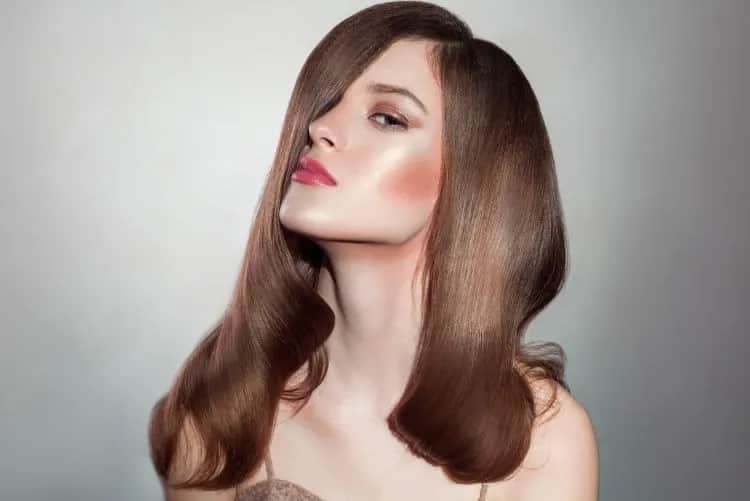 Olejek wygładzający BC – skuteczna ochrona przed puszeniem włosów